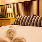 Hotel Hotel Escuela San Cristobal 2*