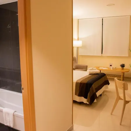 Hotel Escuela San Cristobal La Cisterniga