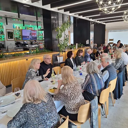 Hotel Escuela San Cristobal 2*