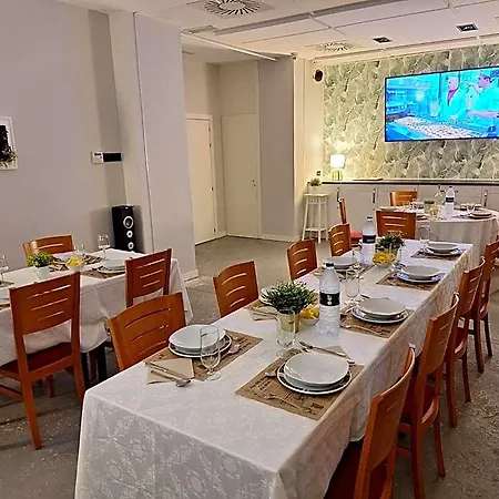 מלון Escuela San Cristobal
