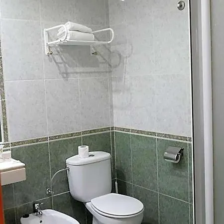 Hotel Escuela San Cristobal Otel La Cistérniga