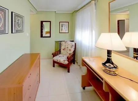 Hotel Escuela San Cristobal 2*