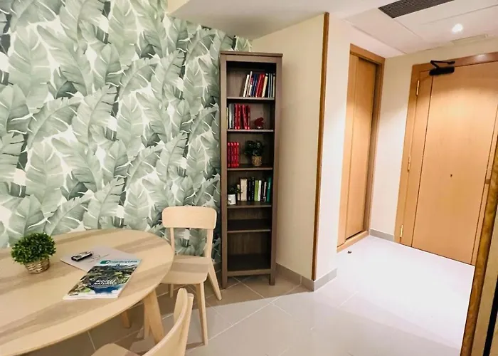 Escuela San Cristobal 2* La Cistérniga