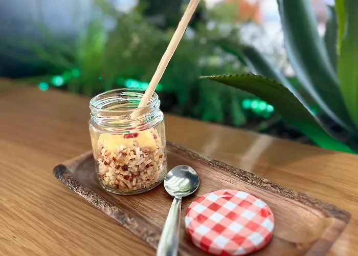 Escuela San Cristobal 2* La Cistérniga